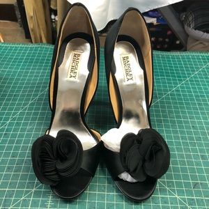 Badgley Miska size 10